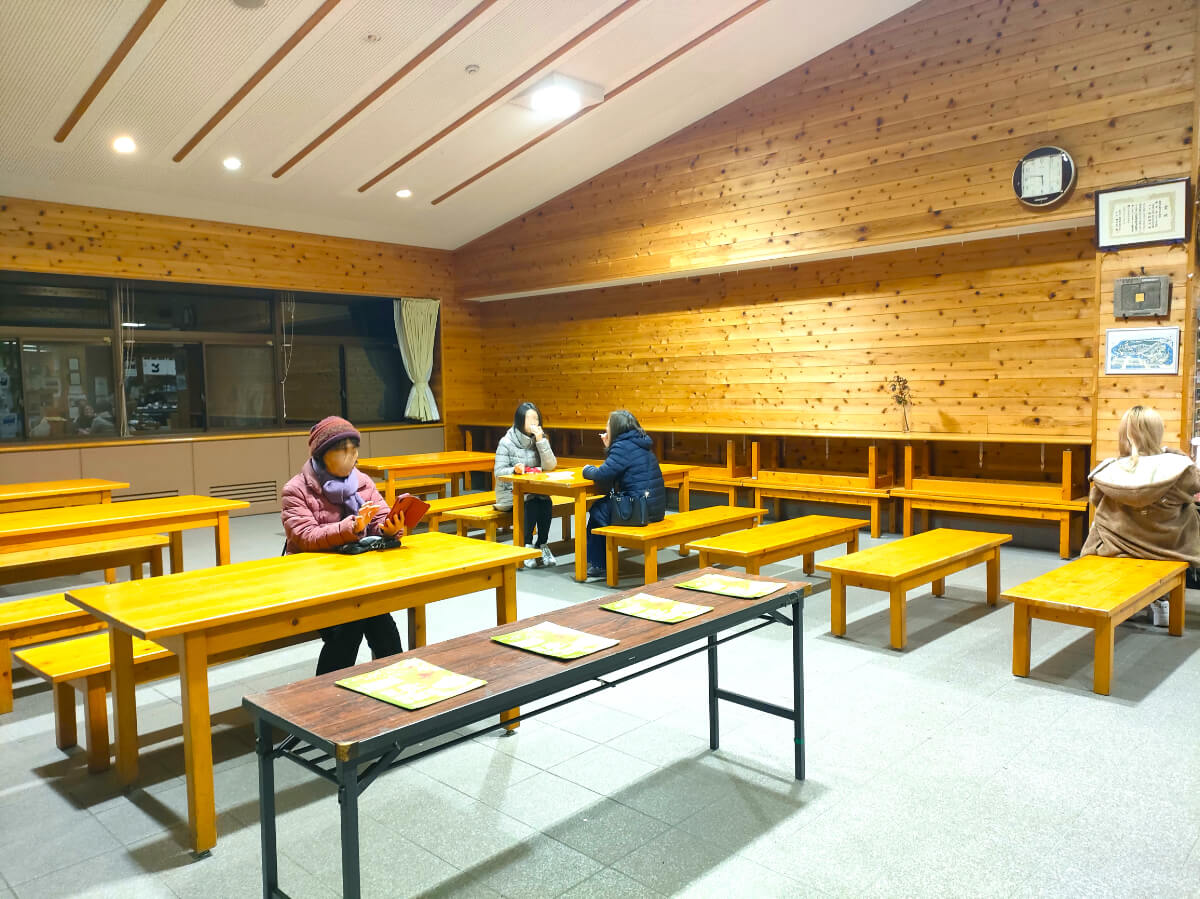 秩父宮記念公園 休憩所