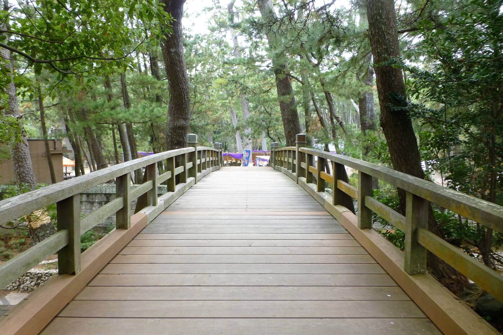 沼津御用邸記念公園 連絡橋