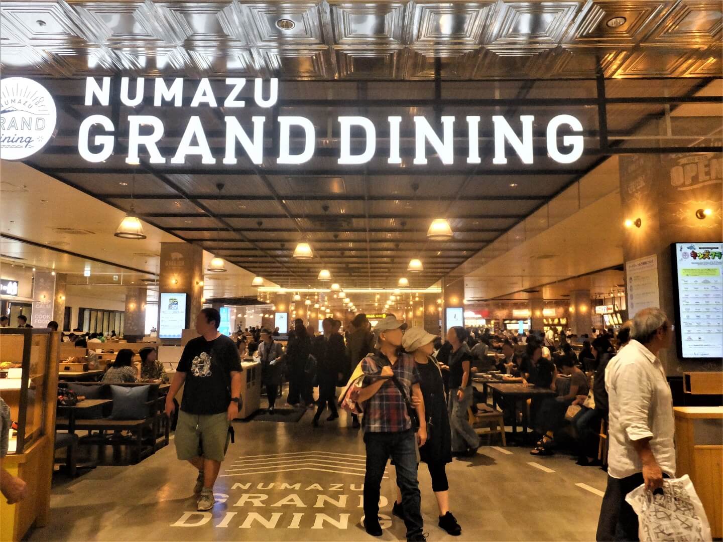 ららぽーと沼津 フードコート「NUMAZU GRAND DINING」