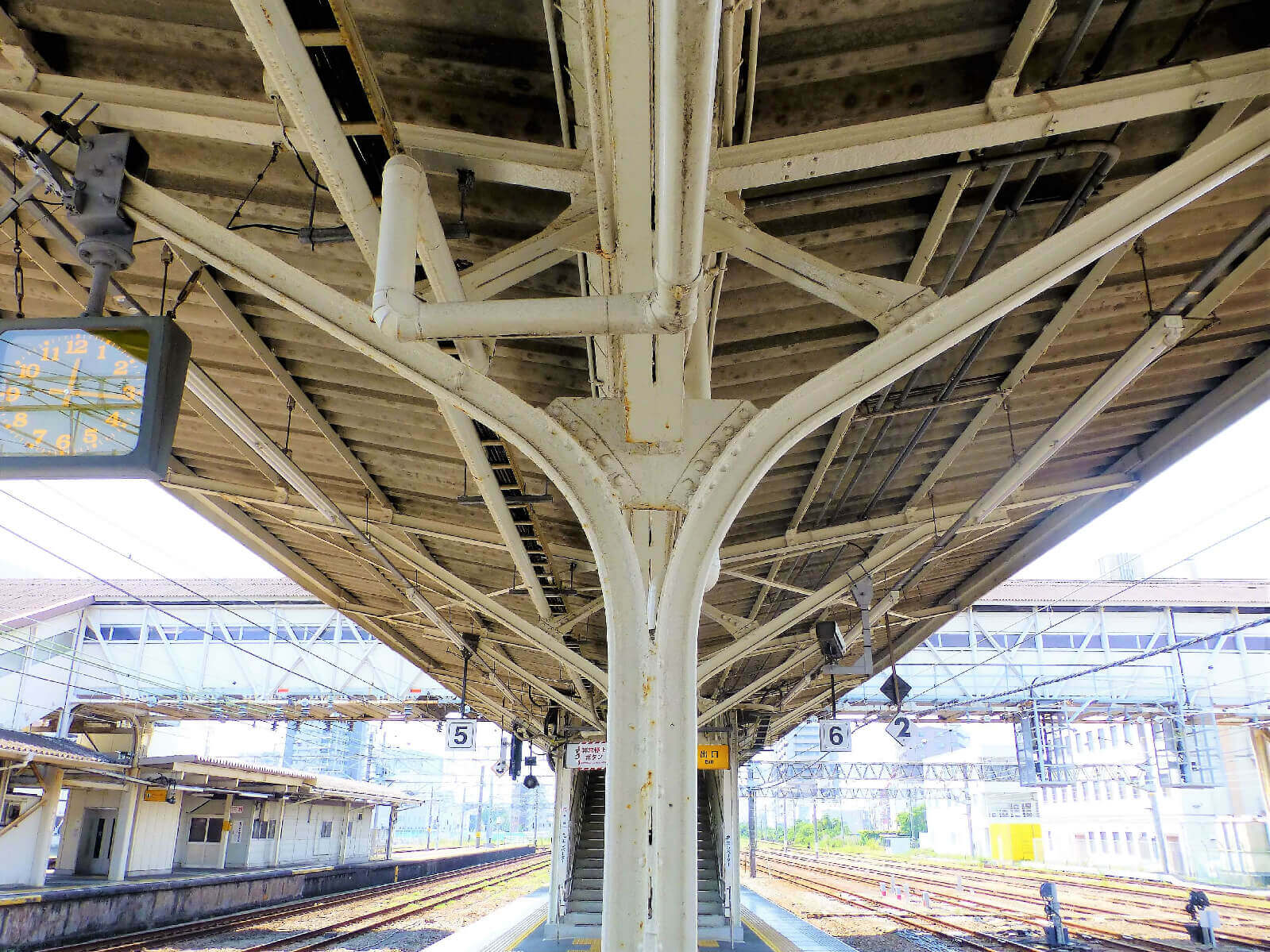 沼津駅 古レール使用のホーム