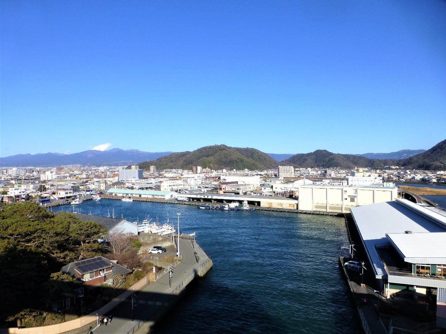びゅうお 内港の様子