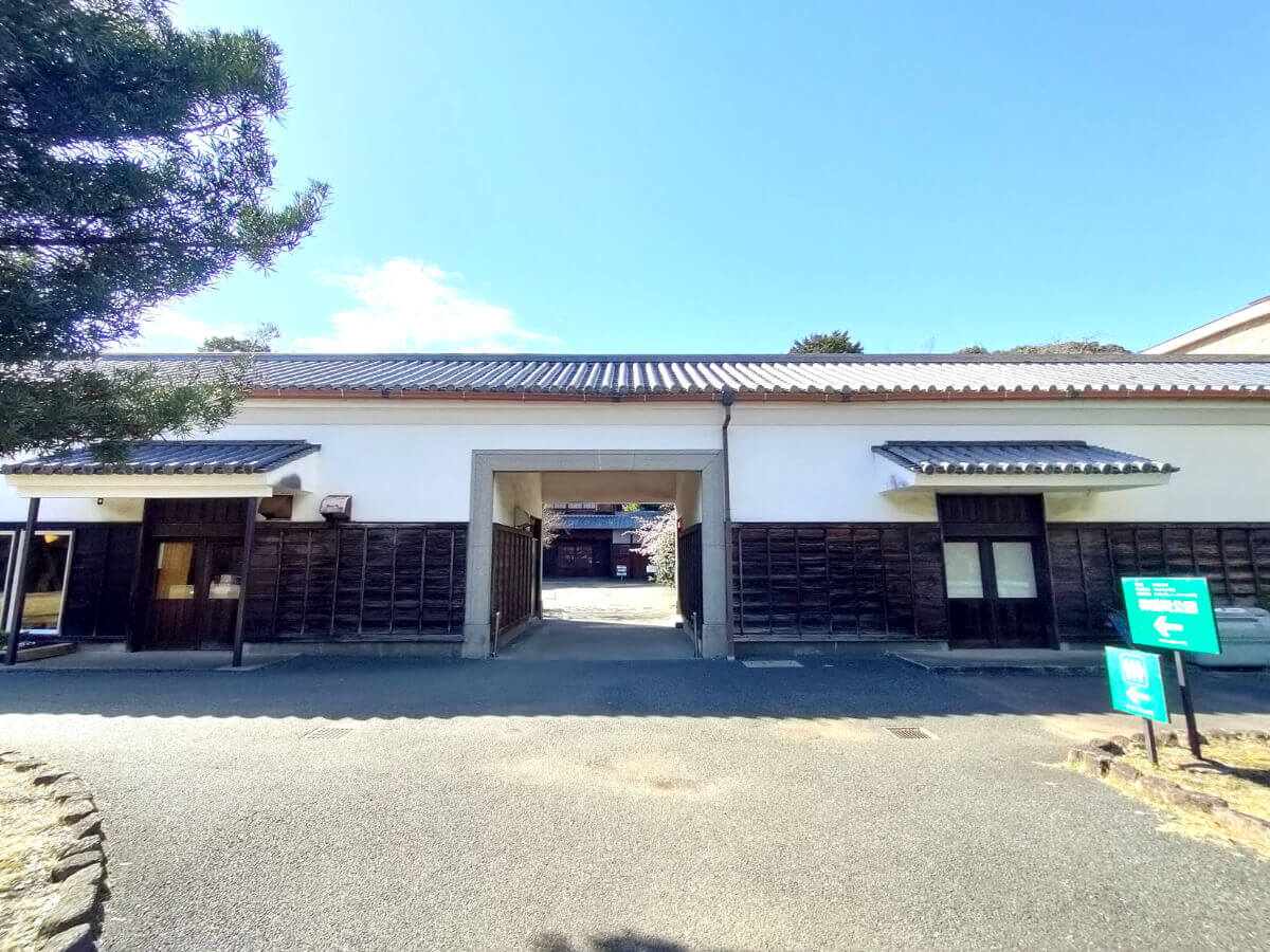 柿田川公園 白壁土蔵