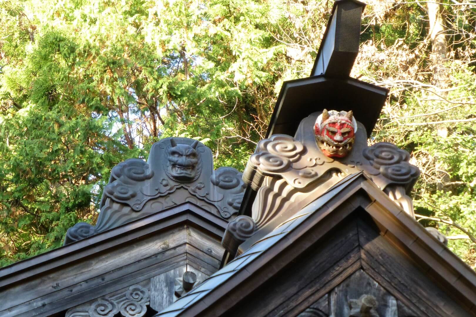 新倉富士浅間神社 鬼瓦